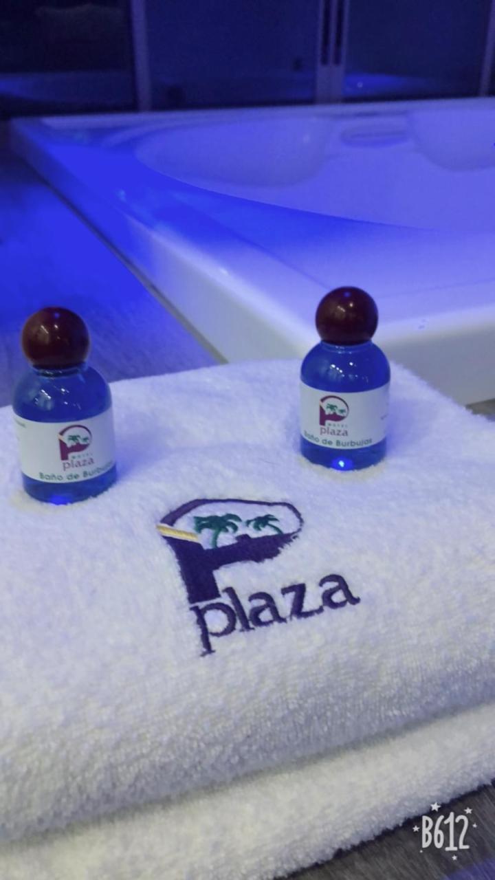 Deluxe Suite Spa Bath